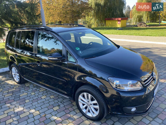 Черный Фольксваген Туран, объемом двигателя 1.97 л и пробегом 263 тыс. км за 10999 $, фото 9 на Automoto.ua