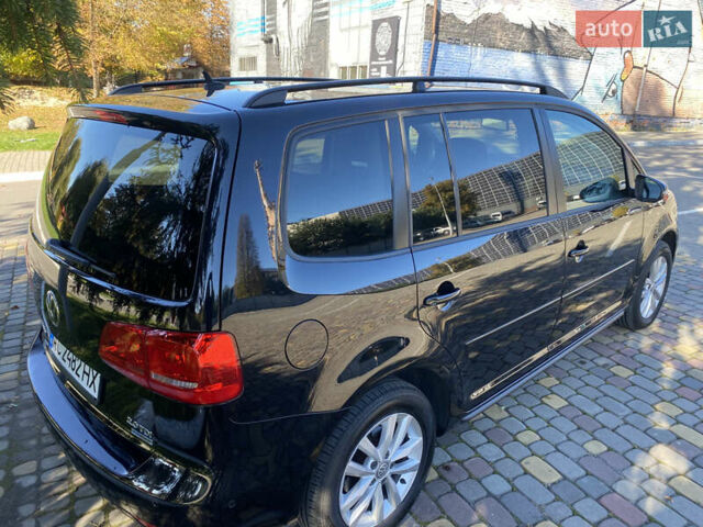 Черный Фольксваген Туран, объемом двигателя 1.97 л и пробегом 263 тыс. км за 10999 $, фото 8 на Automoto.ua