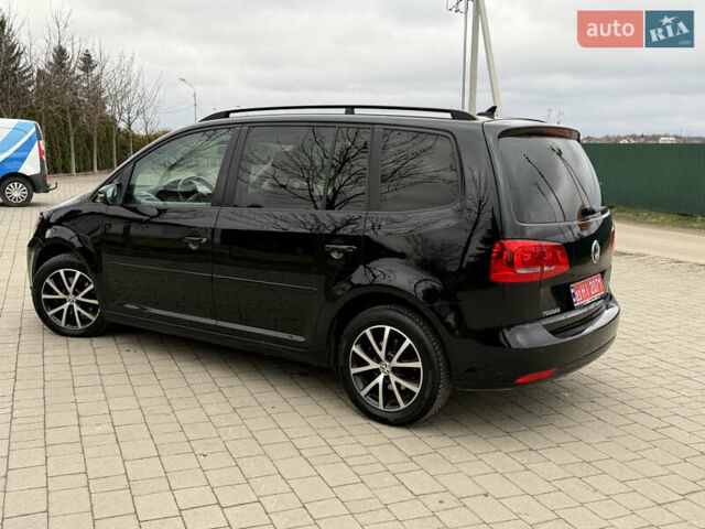 Черный Фольксваген Туран, объемом двигателя 1.6 л и пробегом 211 тыс. км за 11300 $, фото 12 на Automoto.ua