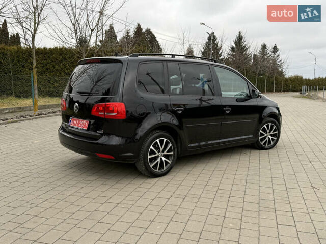 Черный Фольксваген Туран, объемом двигателя 1.6 л и пробегом 211 тыс. км за 11300 $, фото 7 на Automoto.ua
