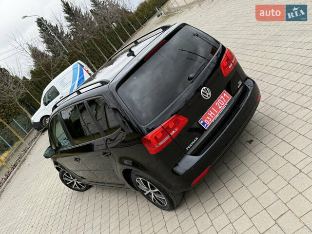 Черный Фольксваген Туран, объемом двигателя 1.6 л и пробегом 211 тыс. км за 11300 $, фото 10 на Automoto.ua