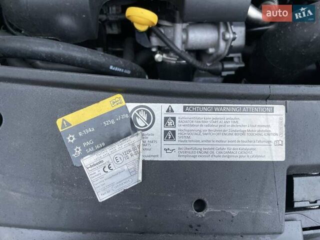 Чорний Фольксваген Туран, об'ємом двигуна 1.6 л та пробігом 231 тис. км за 11800 $, фото 59 на Automoto.ua