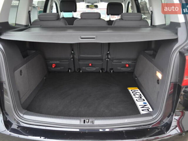 Черный Фольксваген Туран, объемом двигателя 2 л и пробегом 230 тыс. км за 14200 $, фото 20 на Automoto.ua