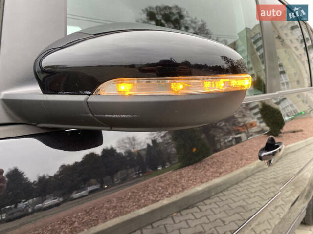 Чорний Фольксваген Туран, об'ємом двигуна 1.97 л та пробігом 265 тис. км за 10900 $, фото 48 на Automoto.ua