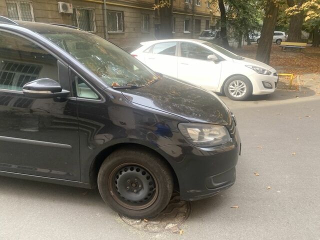 Черный Фольксваген Туран, объемом двигателя 1.6 л и пробегом 3 тыс. км за 9000 $, фото 6 на Automoto.ua