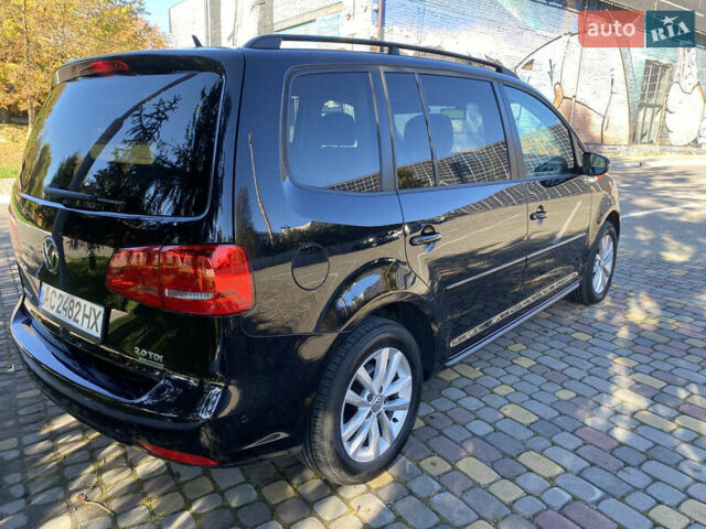 Черный Фольксваген Туран, объемом двигателя 1.97 л и пробегом 263 тыс. км за 10999 $, фото 6 на Automoto.ua