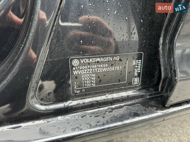 Чорний Фольксваген Туран, об'ємом двигуна 1.97 л та пробігом 243 тис. км за 12550 $, фото 18 на Automoto.ua
