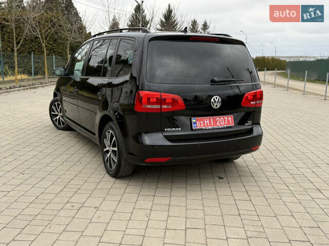 Черный Фольксваген Туран, объемом двигателя 1.6 л и пробегом 211 тыс. км за 11300 $, фото 9 на Automoto.ua