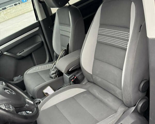 Чорний Фольксваген Туран, об'ємом двигуна 1.97 л та пробігом 243 тис. км за 12550 $, фото 17 на Automoto.ua