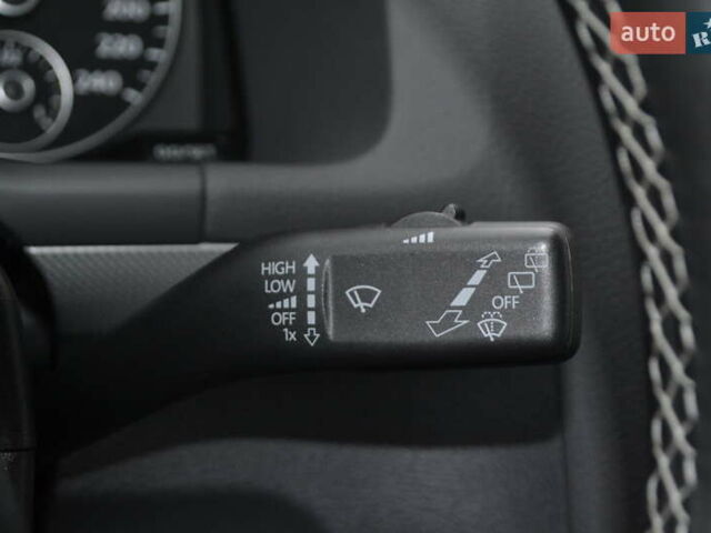 Черный Фольксваген Туран, объемом двигателя 2 л и пробегом 230 тыс. км за 14200 $, фото 42 на Automoto.ua