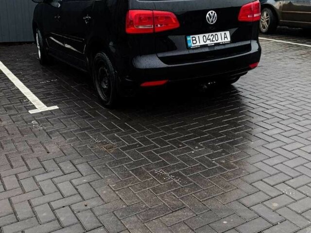 Черный Фольксваген Туран, объемом двигателя 1.4 л и пробегом 200 тыс. км за 10500 $, фото 3 на Automoto.ua