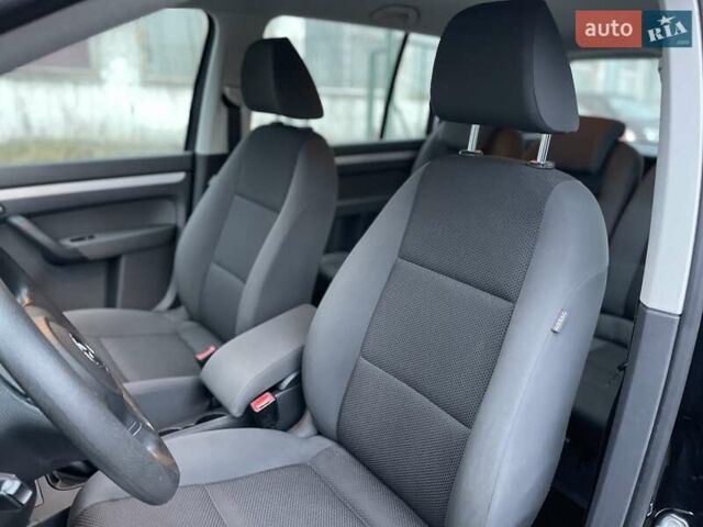 Чорний Фольксваген Туран, об'ємом двигуна 1.6 л та пробігом 231 тис. км за 11800 $, фото 25 на Automoto.ua