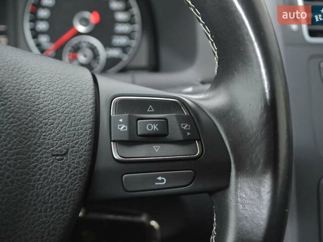 Черный Фольксваген Туран, объемом двигателя 2 л и пробегом 230 тыс. км за 14200 $, фото 38 на Automoto.ua