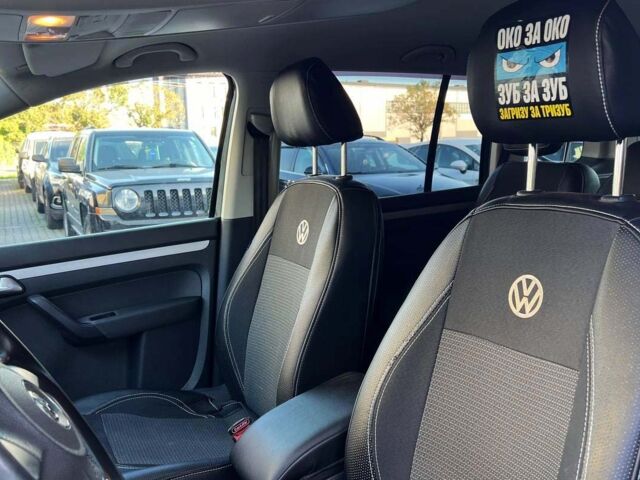 Черный Фольксваген Туран, объемом двигателя 1.6 л и пробегом 270 тыс. км за 11600 $, фото 9 на Automoto.ua