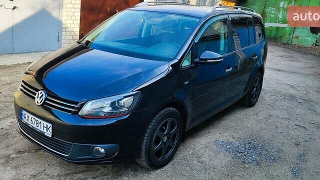 Черный Фольксваген Туран, объемом двигателя 2 л и пробегом 234 тыс. км за 12400 $, фото 4 на Automoto.ua
