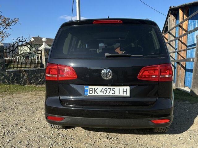 Черный Фольксваген Туран, объемом двигателя 2 л и пробегом 276 тыс. км за 14500 $, фото 4 на Automoto.ua
