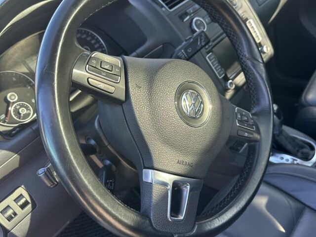 Черный Фольксваген Туран, объемом двигателя 2 л и пробегом 276 тыс. км за 14500 $, фото 14 на Automoto.ua