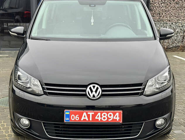 Черный Фольксваген Туран, объемом двигателя 2 л и пробегом 196 тыс. км за 14599 $, фото 6 на Automoto.ua