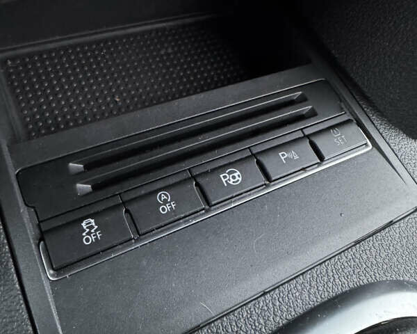 Черный Фольксваген Туран, объемом двигателя 2 л и пробегом 196 тыс. км за 14599 $, фото 50 на Automoto.ua