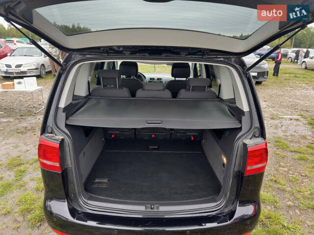 Чорний Фольксваген Туран, об'ємом двигуна 1.6 л та пробігом 253 тис. км за 12700 $, фото 16 на Automoto.ua