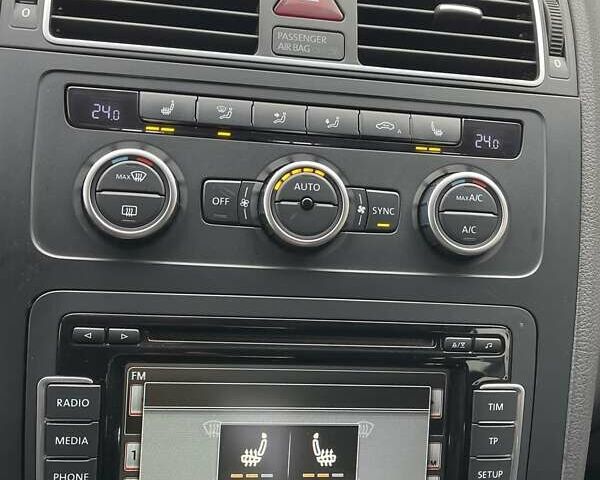 Черный Фольксваген Туран, объемом двигателя 1.4 л и пробегом 207 тыс. км за 10777 $, фото 67 на Automoto.ua