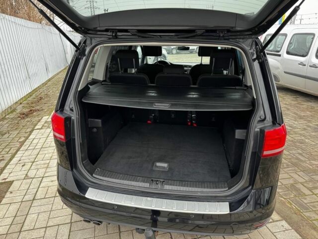 Черный Фольксваген Туран, объемом двигателя 2 л и пробегом 240 тыс. км за 12999 $, фото 15 на Automoto.ua