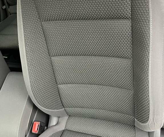 Черный Фольксваген Туран, объемом двигателя 1.4 л и пробегом 207 тыс. км за 10777 $, фото 57 на Automoto.ua