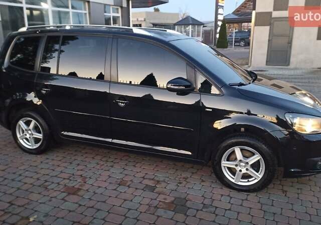 Черный Фольксваген Туран, объемом двигателя 1.6 л и пробегом 165 тыс. км за 13250 $, фото 54 на Automoto.ua