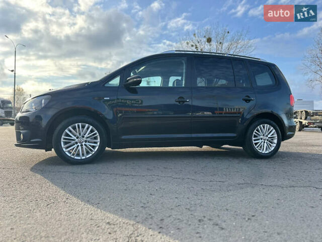 Черный Фольксваген Туран, объемом двигателя 1.97 л и пробегом 223 тыс. км за 13750 $, фото 37 на Automoto.ua