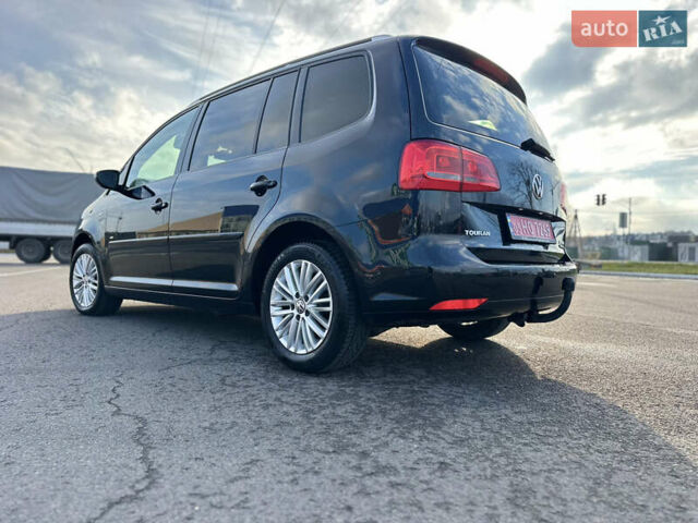 Черный Фольксваген Туран, объемом двигателя 1.97 л и пробегом 223 тыс. км за 13750 $, фото 38 на Automoto.ua