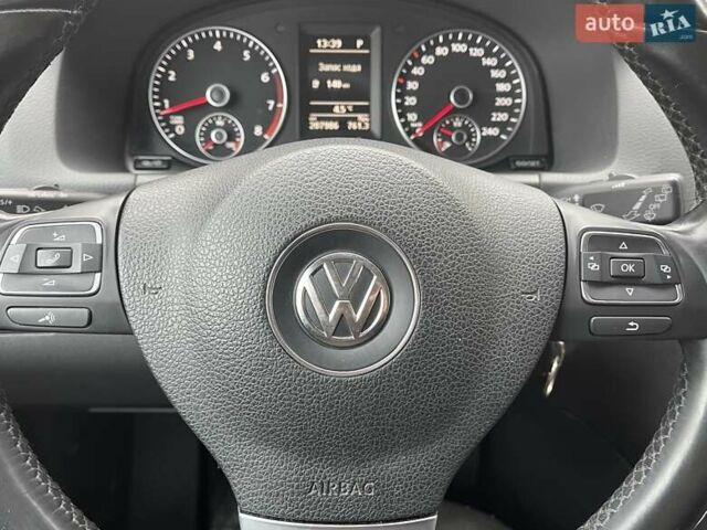 Черный Фольксваген Туран, объемом двигателя 1.4 л и пробегом 207 тыс. км за 10777 $, фото 72 на Automoto.ua