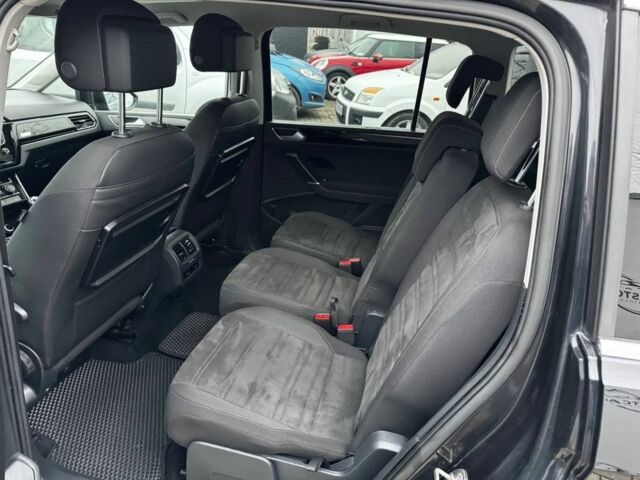 Черный Фольксваген Туран, объемом двигателя 2 л и пробегом 240 тыс. км за 12999 $, фото 17 на Automoto.ua