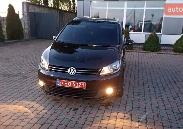 Черный Фольксваген Туран, объемом двигателя 1.6 л и пробегом 165 тыс. км за 13250 $, фото 61 на Automoto.ua