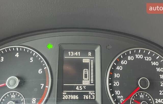 Черный Фольксваген Туран, объемом двигателя 1.4 л и пробегом 207 тыс. км за 10777 $, фото 82 на Automoto.ua