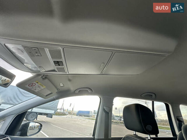 Черный Фольксваген Туран, объемом двигателя 1.97 л и пробегом 223 тыс. км за 13450 $, фото 6 на Automoto.ua