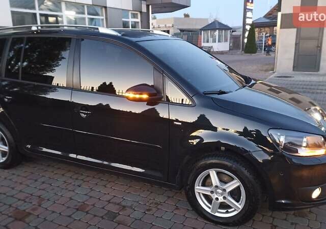 Черный Фольксваген Туран, объемом двигателя 1.6 л и пробегом 165 тыс. км за 13250 $, фото 77 на Automoto.ua