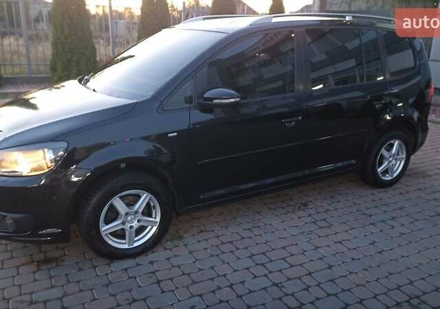 Черный Фольксваген Туран, объемом двигателя 1.6 л и пробегом 165 тыс. км за 13250 $, фото 58 на Automoto.ua