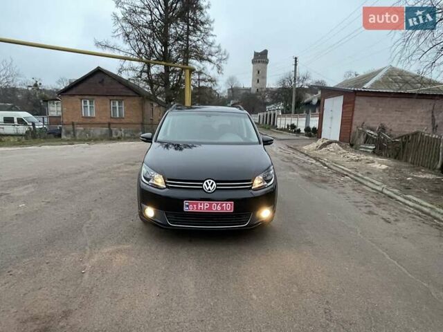 Черный Фольксваген Туран, объемом двигателя 1.4 л и пробегом 207 тыс. км за 10777 $, фото 186 на Automoto.ua