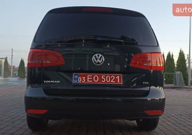 Черный Фольксваген Туран, объемом двигателя 1.6 л и пробегом 165 тыс. км за 13250 $, фото 15 на Automoto.ua