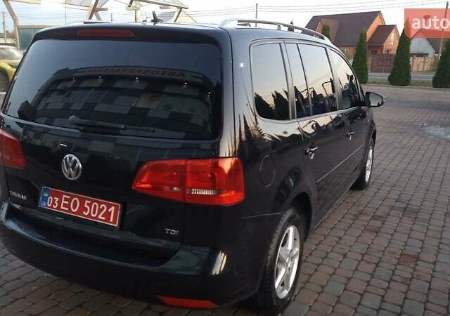 Черный Фольксваген Туран, объемом двигателя 1.6 л и пробегом 165 тыс. км за 13250 $, фото 12 на Automoto.ua