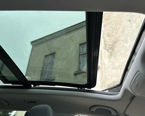 Чорний Фольксваген Туран, об'ємом двигуна 2 л та пробігом 248 тис. км за 13150 $, фото 28 на Automoto.ua