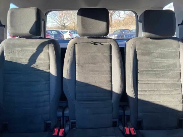 Черный Фольксваген Туран, объемом двигателя 1.5 л и пробегом 79 тыс. км за 5500 $, фото 11 на Automoto.ua