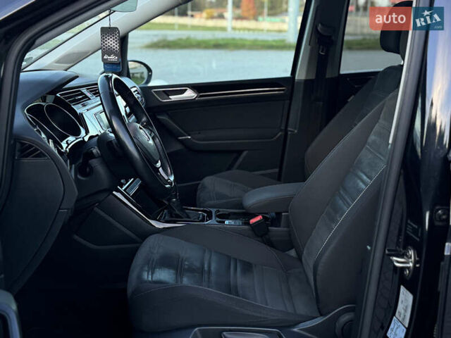 Черный Фольксваген Туран, объемом двигателя 1.97 л и пробегом 260 тыс. км за 15499 $, фото 52 на Automoto.ua