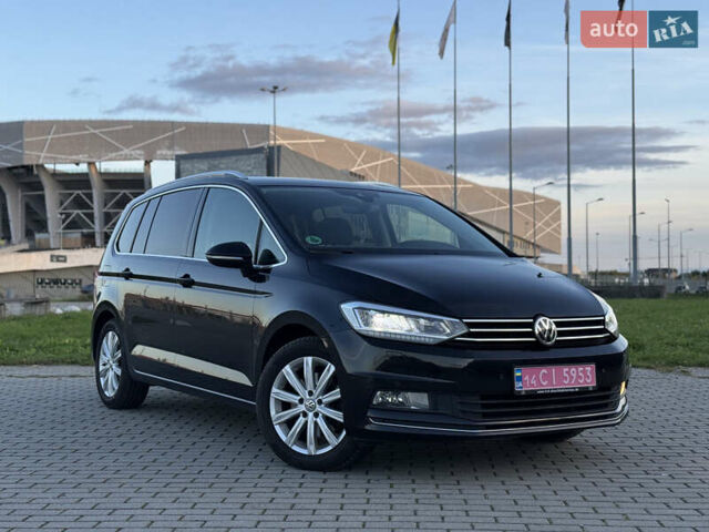 Черный Фольксваген Туран, объемом двигателя 1.97 л и пробегом 260 тыс. км за 15499 $, фото 6 на Automoto.ua