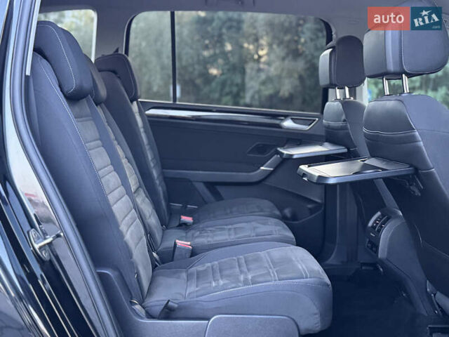 Черный Фольксваген Туран, объемом двигателя 1.97 л и пробегом 260 тыс. км за 15499 $, фото 62 на Automoto.ua