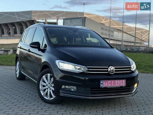 Черный Фольксваген Туран, объемом двигателя 1.97 л и пробегом 260 тыс. км за 15499 $, фото 4 на Automoto.ua