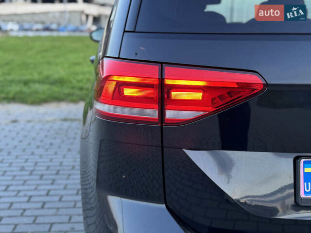 Черный Фольксваген Туран, объемом двигателя 1.97 л и пробегом 260 тыс. км за 15499 $, фото 39 на Automoto.ua