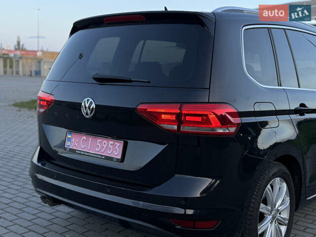 Черный Фольксваген Туран, объемом двигателя 1.97 л и пробегом 260 тыс. км за 15499 $, фото 37 на Automoto.ua