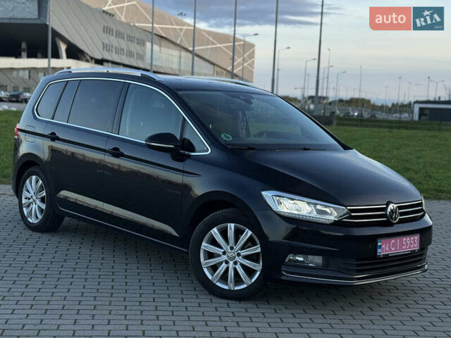 Черный Фольксваген Туран, объемом двигателя 1.97 л и пробегом 260 тыс. км за 15499 $, фото 16 на Automoto.ua