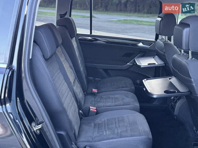 Черный Фольксваген Туран, объемом двигателя 1.97 л и пробегом 260 тыс. км за 15499 $, фото 60 на Automoto.ua